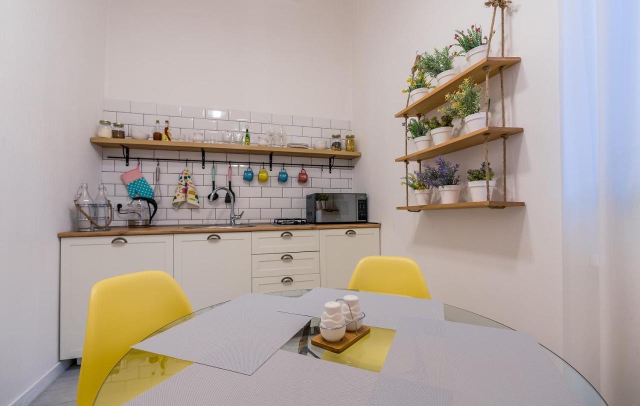 Irina'S Cozy Apartment In Old Tbilisi Ngoại thất bức ảnh